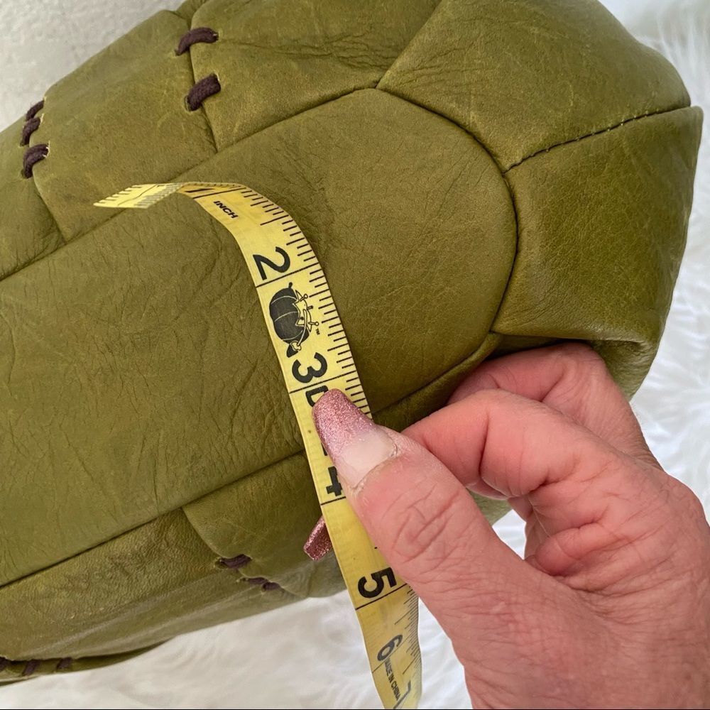 NEW Isabella Fiore Olive Green Leather Embellished Shoulder / Crossbody Purse - Picture 11 of 11